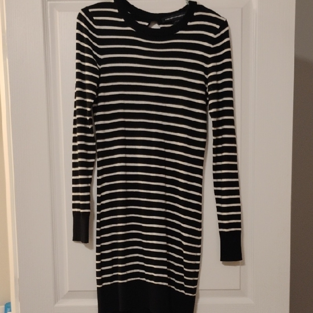 French Connection Striped Bow‑Back Dress • Size 2 • Black & White